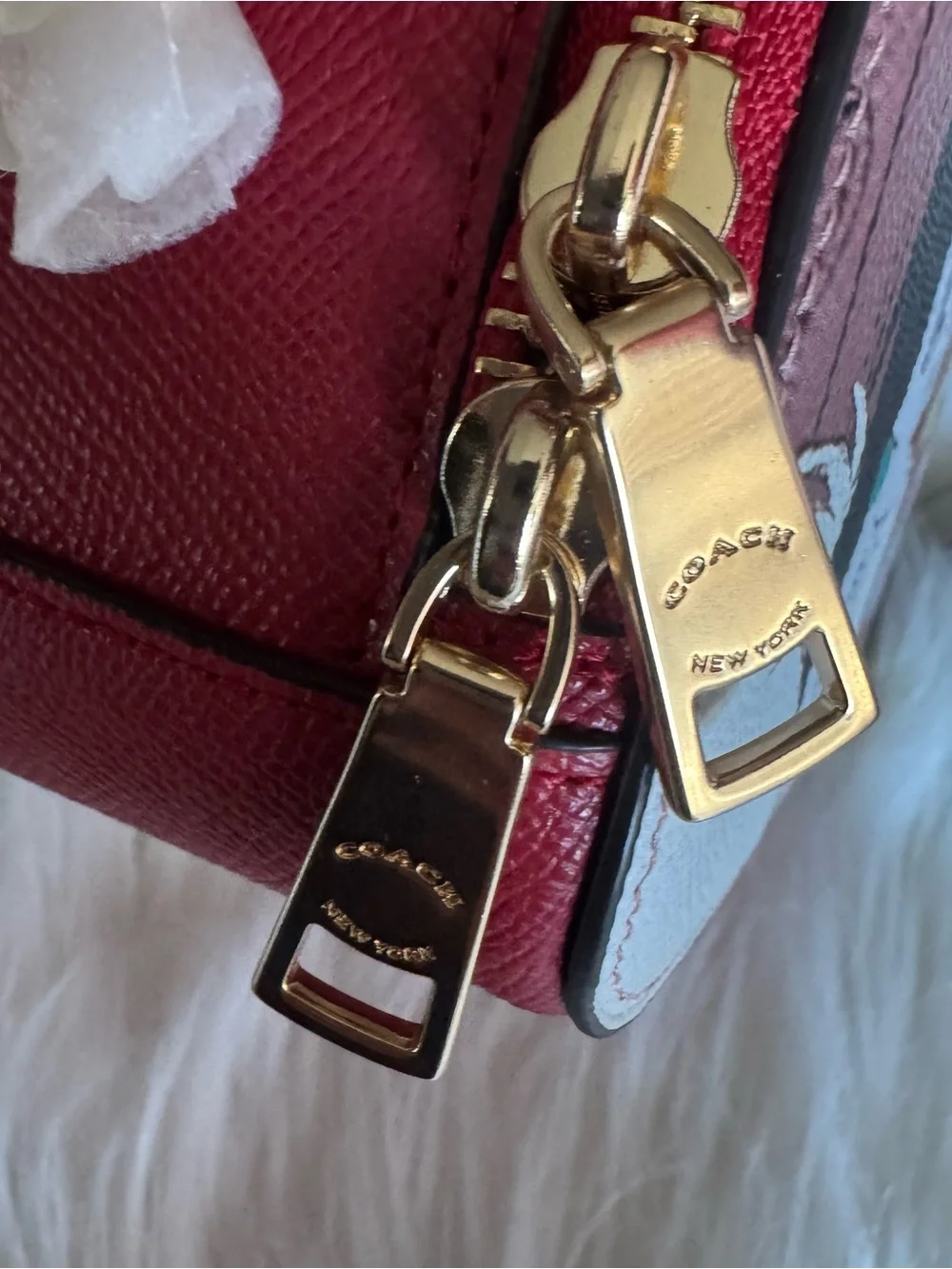 2022 Coach Disney x CoachBox Crossbody Cruella Motif leather Red Apple Multi Bag